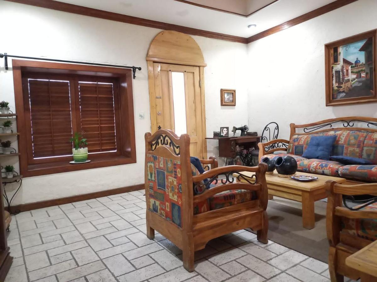 Home Stay Maria Hidalgo del Parral Esterno foto