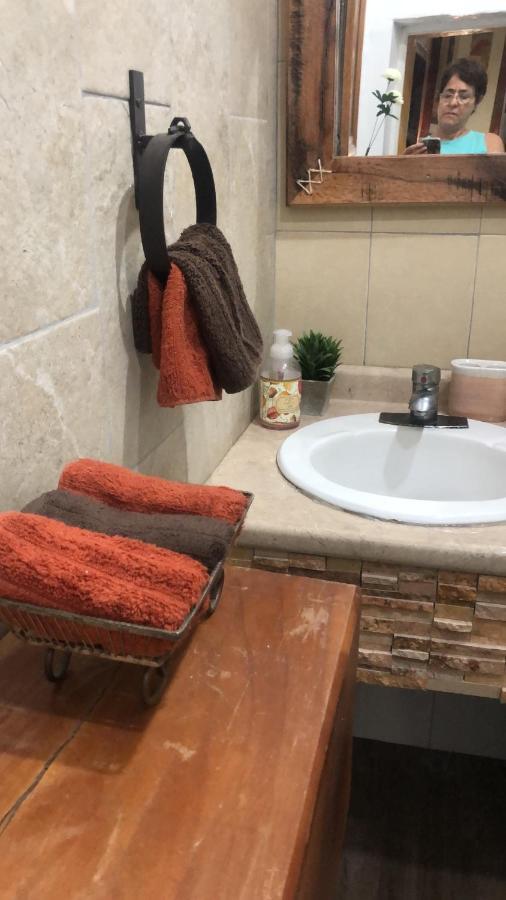 Home Stay Maria Hidalgo del Parral Esterno foto